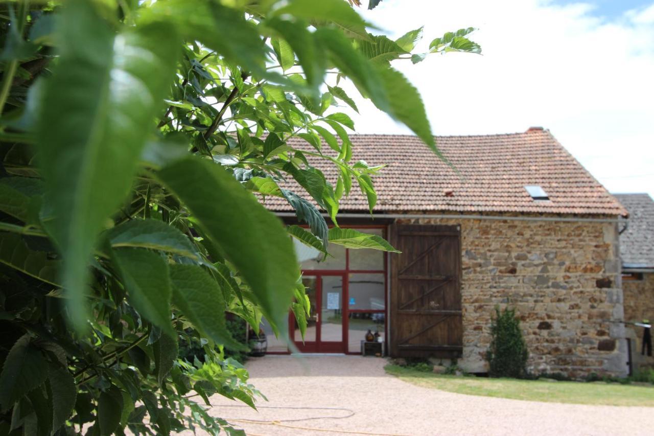 Combrailleurs Bed and Breakfast Espinasse Buitenkant foto