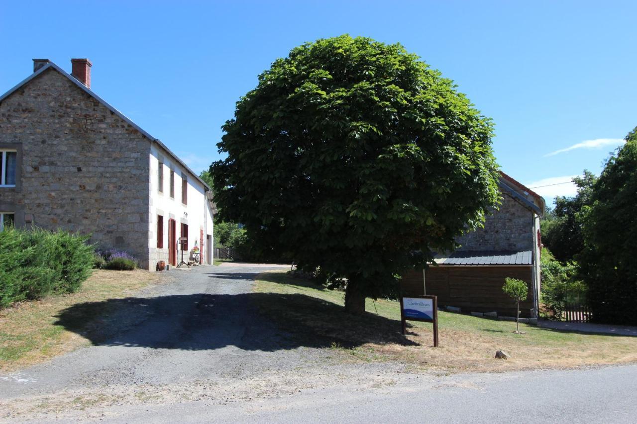 Combrailleurs Bed and Breakfast Espinasse Buitenkant foto